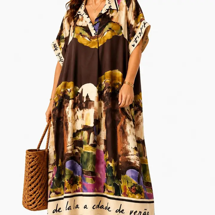 Hemdkleid mit künstlerischem Druck