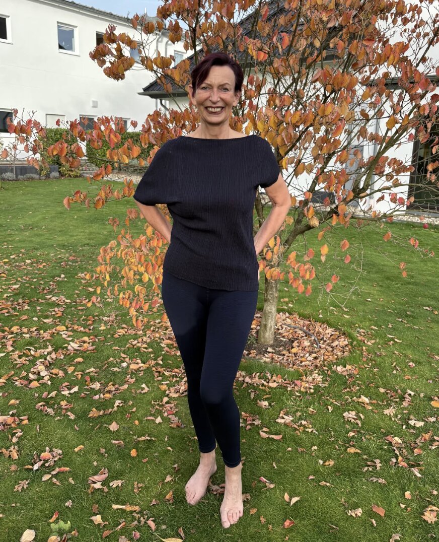 Vera Meyer draagt de Lymph O Fit Wonder Leggings
